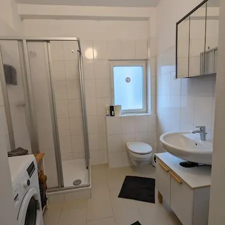 Apartament Schoene 2 Im Zentrum 4 *